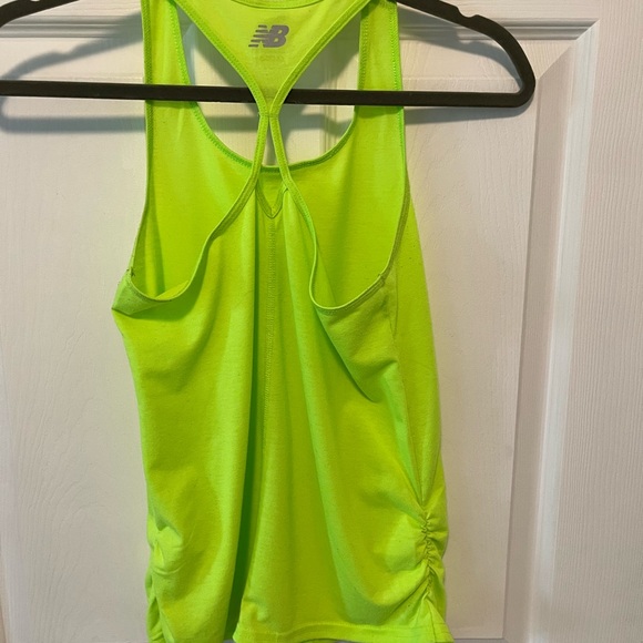 New Balance Racerback Tank top -Youth size 10-12 - Picture 2 of 6